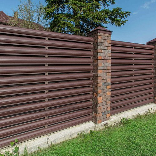 Забор из металлоштакетника 1,7м