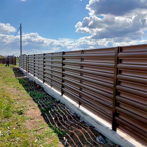 Забор из металлоштакетника 1,7м